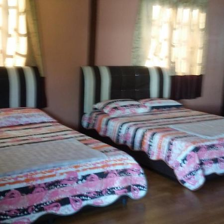 De Sabil Homestay Teluk Panglima Garang Ngoại thất bức ảnh